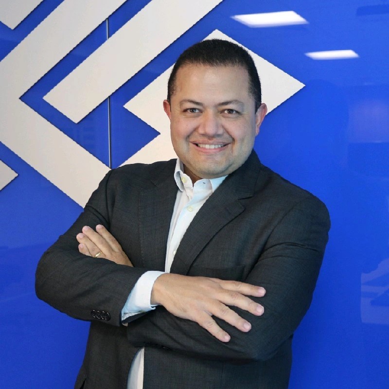 Gustavo Oliveira 